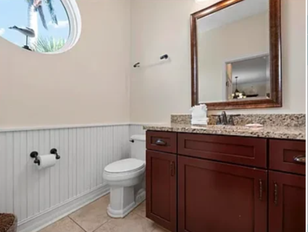 Holmes Beach Retreat with Private Pool on Anna Maria Island